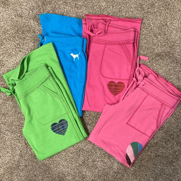 🌺SALE🌺VS PINK Bundle-✨4 Wide-Leg PINK Sweatpants + Bonus Gift - Picture 3 of 11